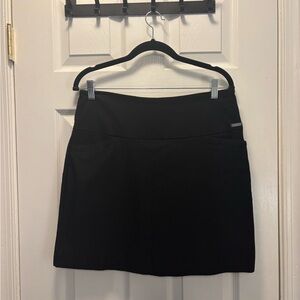 Chic Black Mini Skirt